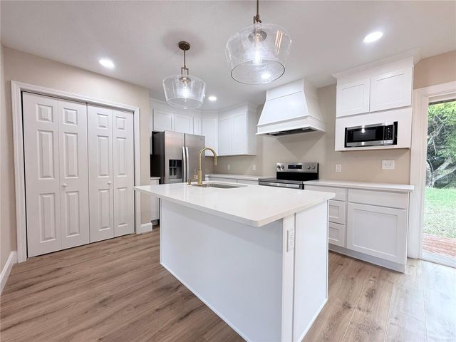 1427 MURILLO LOOP, Ruskin, FL 33570