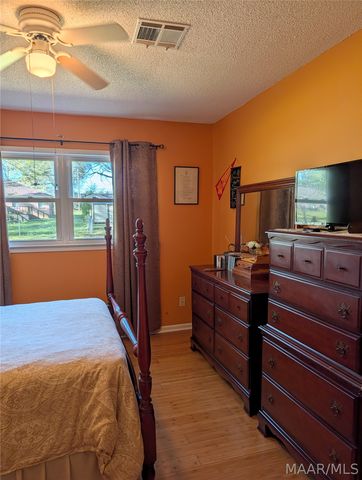 1909 Laforet Drive, Selma, AL 36701