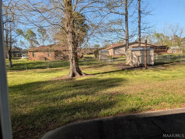 1909 Laforet Drive, Selma, AL 36701