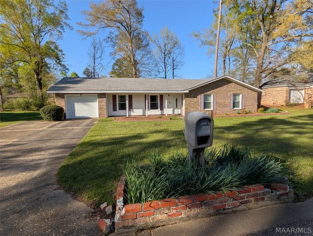 1909 Laforet Drive, Selma, AL 36701