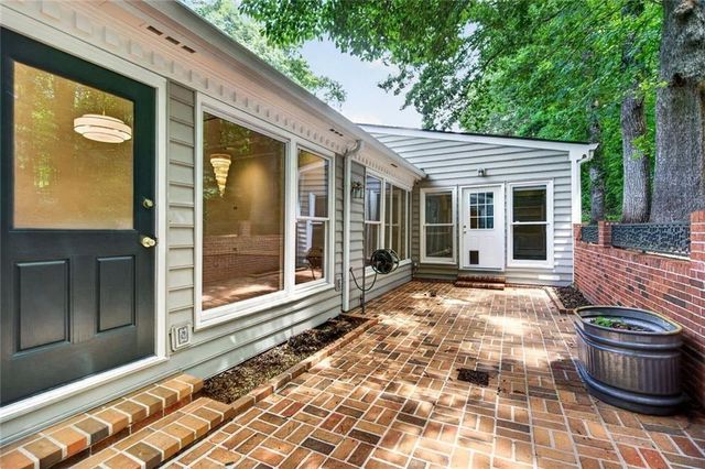 1855 Bedfordshire Court, Decatur, GA 30033
