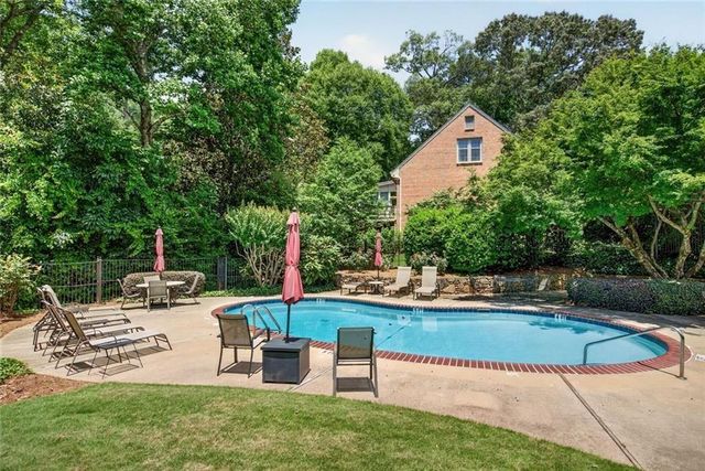 1855 Bedfordshire Court, Decatur, GA 30033