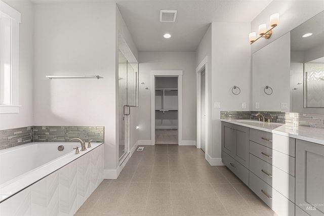 8165 Fountain Brook, Middleton, ID 83644