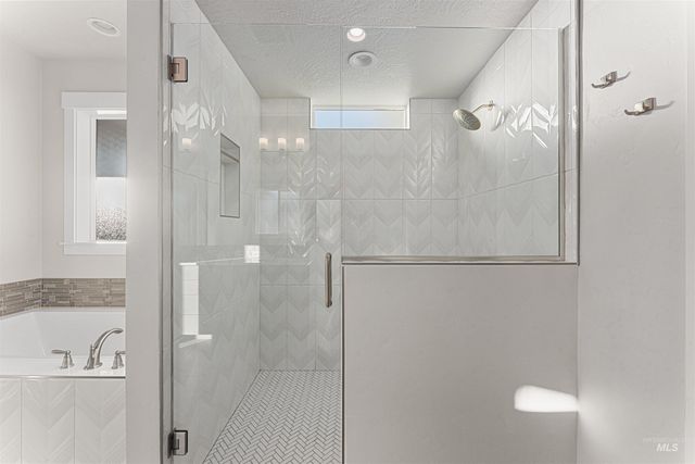 8165 Fountain Brook, Middleton, ID 83644