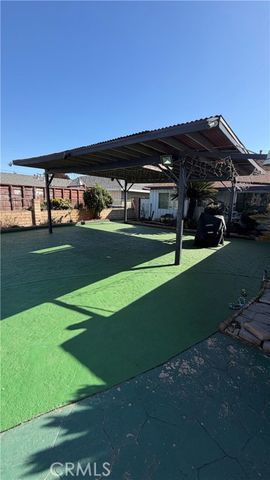 10900 Goss, Sun Valley (los Angeles), CA 91352