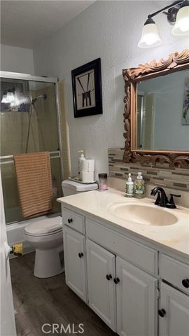 10900 Goss, Sun Valley (los Angeles), CA 91352