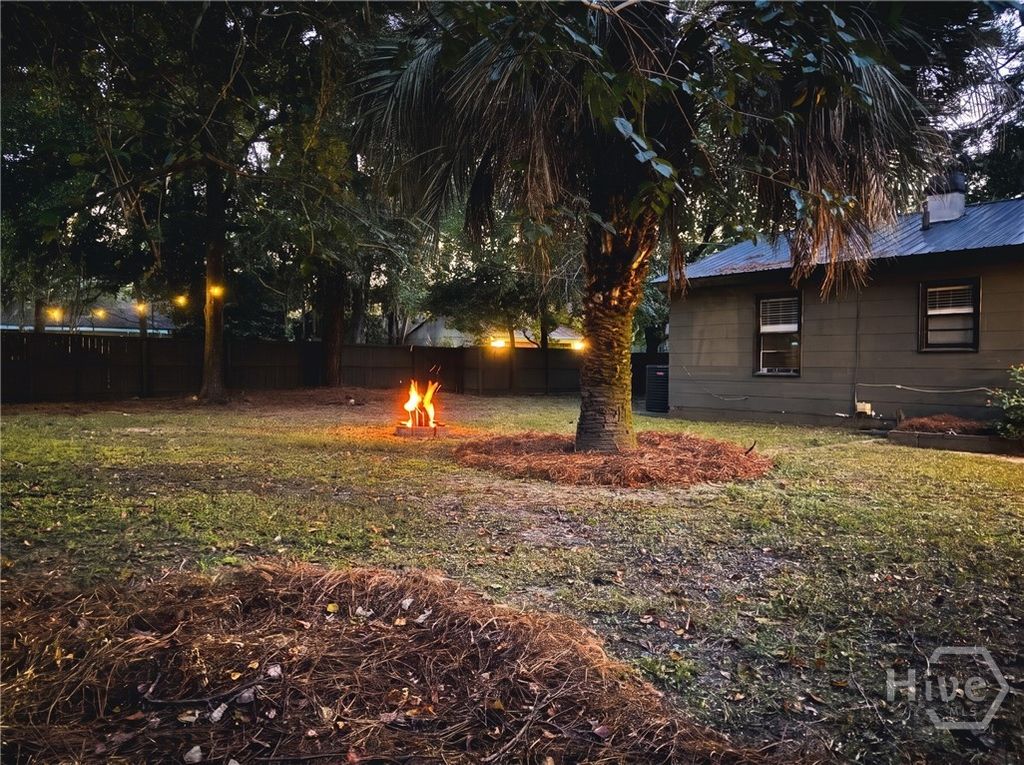 Image 18 of property listing at 629 Wheeler Street, Savannah, GA 31405