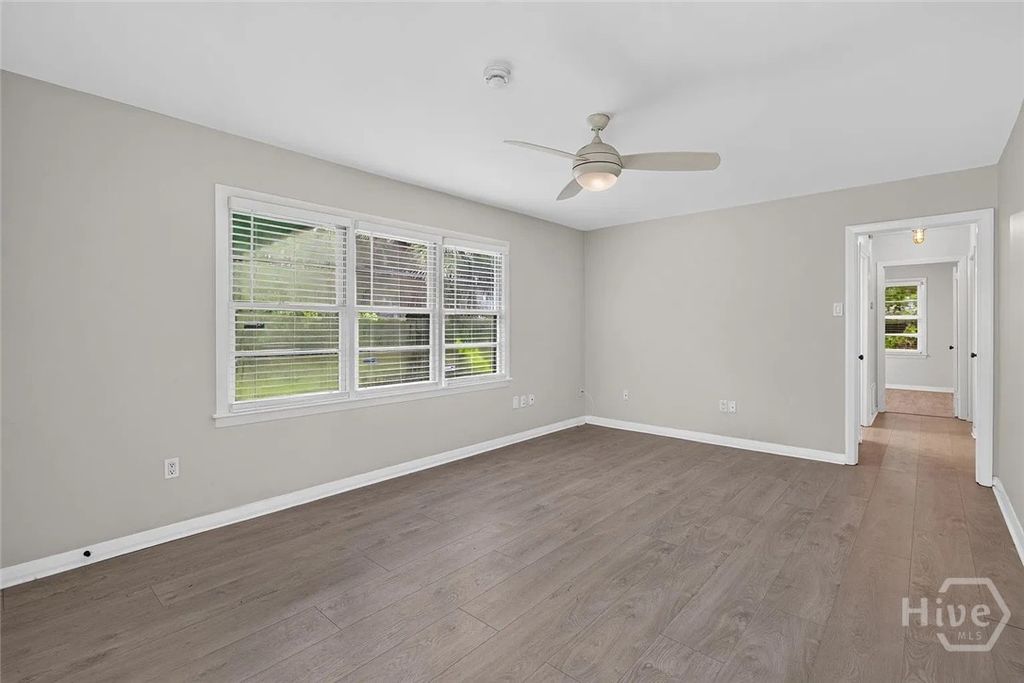 Image 2 of property listing at 629 Wheeler Street, Savannah, GA 31405