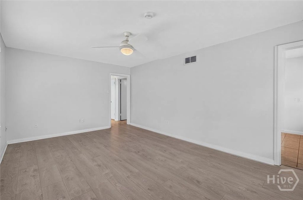 Image 3 of property listing at 629 Wheeler Street, Savannah, GA 31405