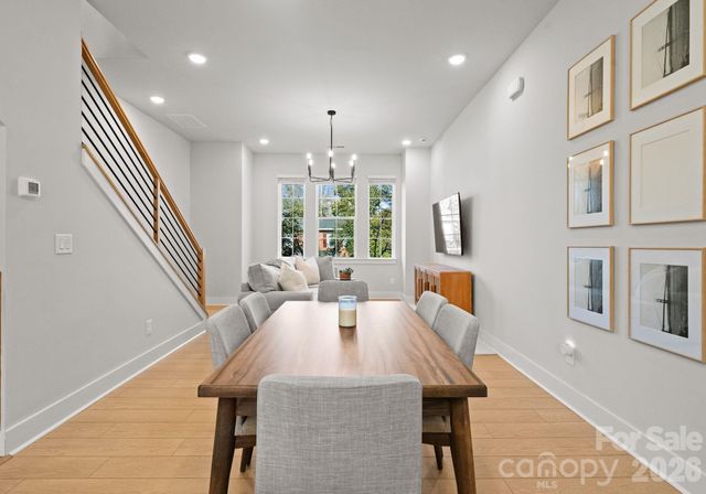 1216 Craig View Way, Charlotte, NC 28211