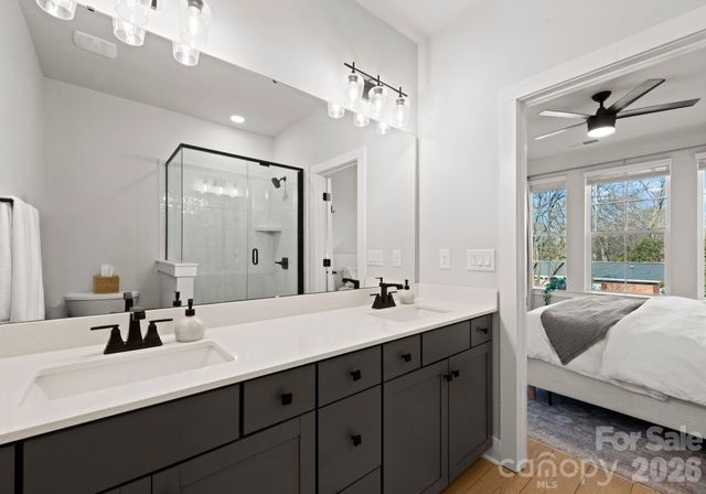 1216 Craig View Way, Charlotte, NC 28211