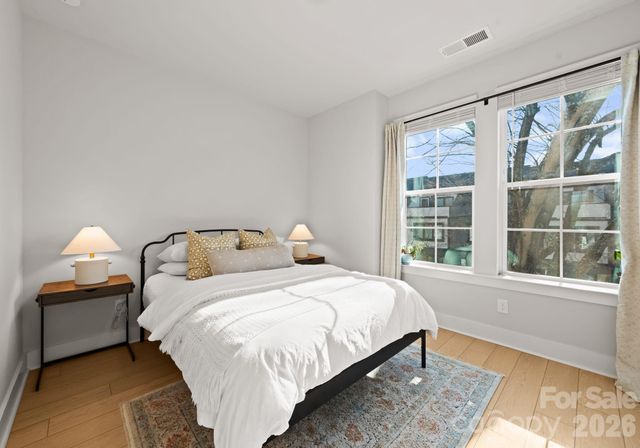 1216 Craig View Way, Charlotte, NC 28211