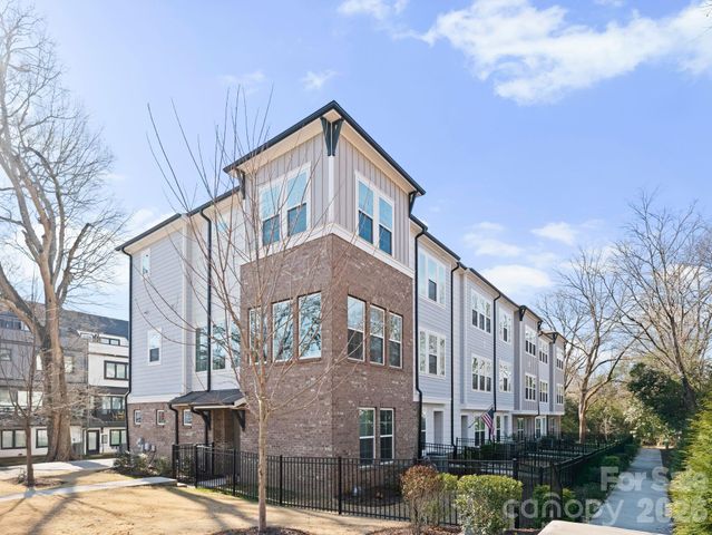 1216 Craig View Way, Charlotte, NC 28211