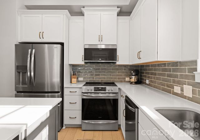 1216 Craig View Way, Charlotte, NC 28211