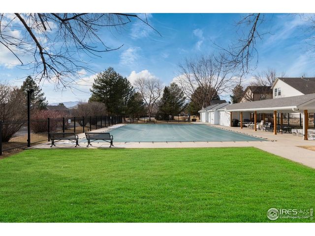 2253 Spinnaker Cir, Longmont, CO 80503