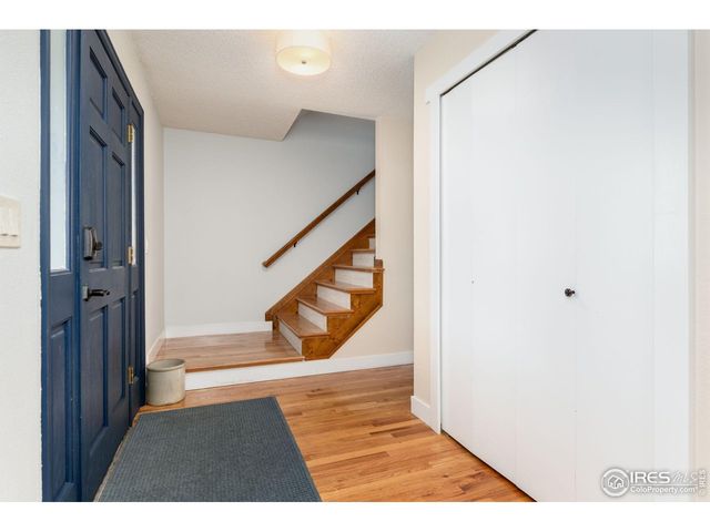 2253 Spinnaker Cir, Longmont, CO 80503