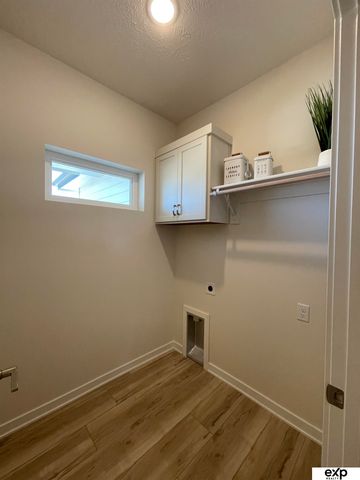 21703 McClellan Drive, Gretna, NE 68028