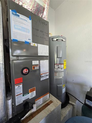 6221 NE 57TH PLACE, Silver Springs, FL 34488