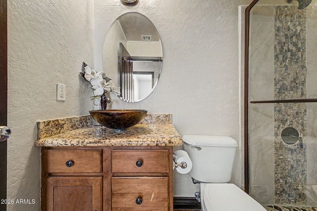 2712 W WAYLAND Drive, Phoenix, AZ 85041