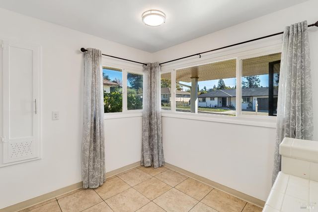 335 Hermosa Ave, Vallejo, CA 94589