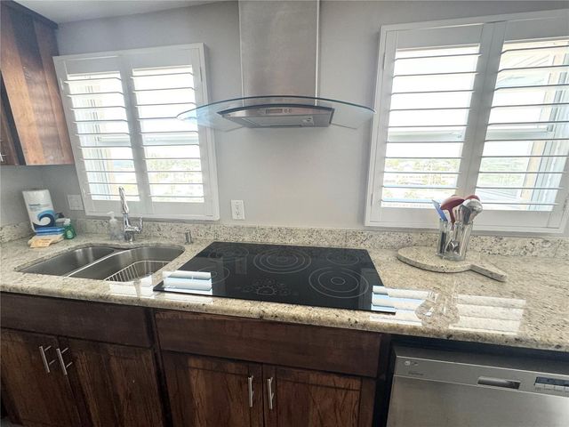 1255 TARPON CENTER DRIVE 612, Venice, FL 34285