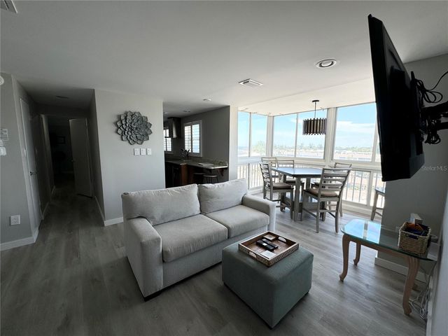 1255 TARPON CENTER DRIVE 612, Venice, FL 34285