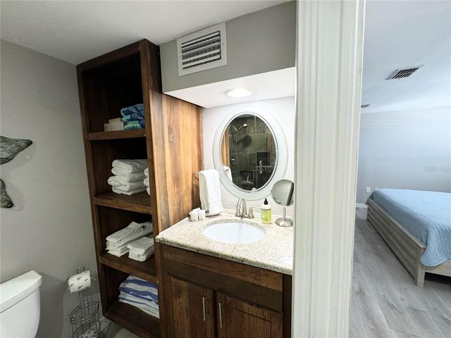 1255 TARPON CENTER DRIVE 612, Venice, FL 34285