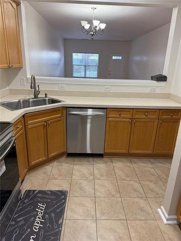 2369 Suwanee Pointe Drive, Lawrenceville, GA 30043