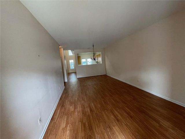 2369 Suwanee Pointe Drive, Lawrenceville, GA 30043