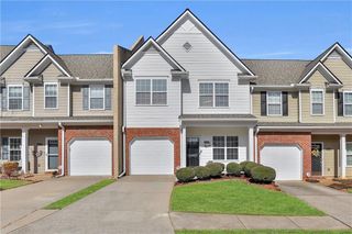 2369 Suwanee Pointe Drive, Lawrenceville, GA 30043