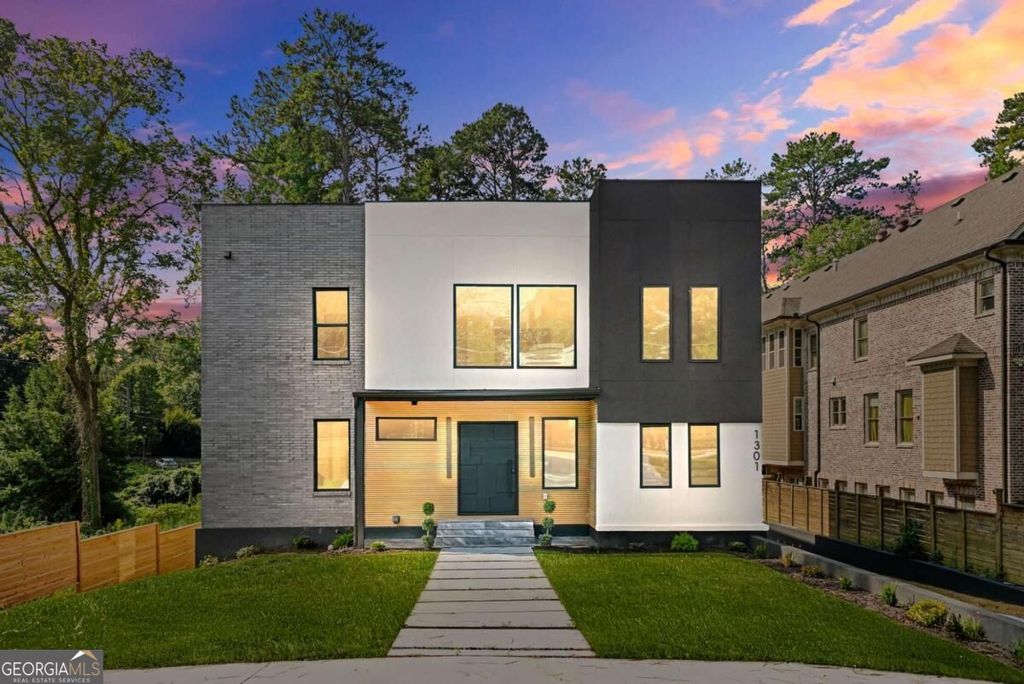 1301 Lavista Road NE, Atlanta, GA 30324 — photo 2