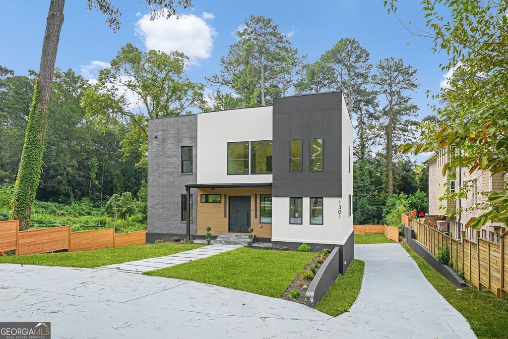 1301 Lavista Road NE, Atlanta, GA 30324 — photo 4