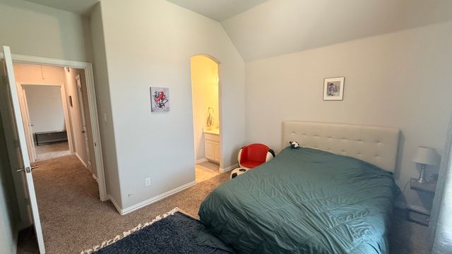 337 Prairie Ridge Lane, Lewisville, TX 75056