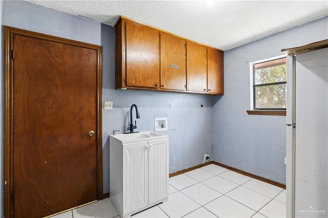 807 Orange Blossom Street, Pharr, TX 78577