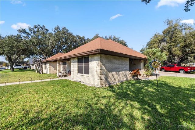 807 Orange Blossom Street, Pharr, TX 78577