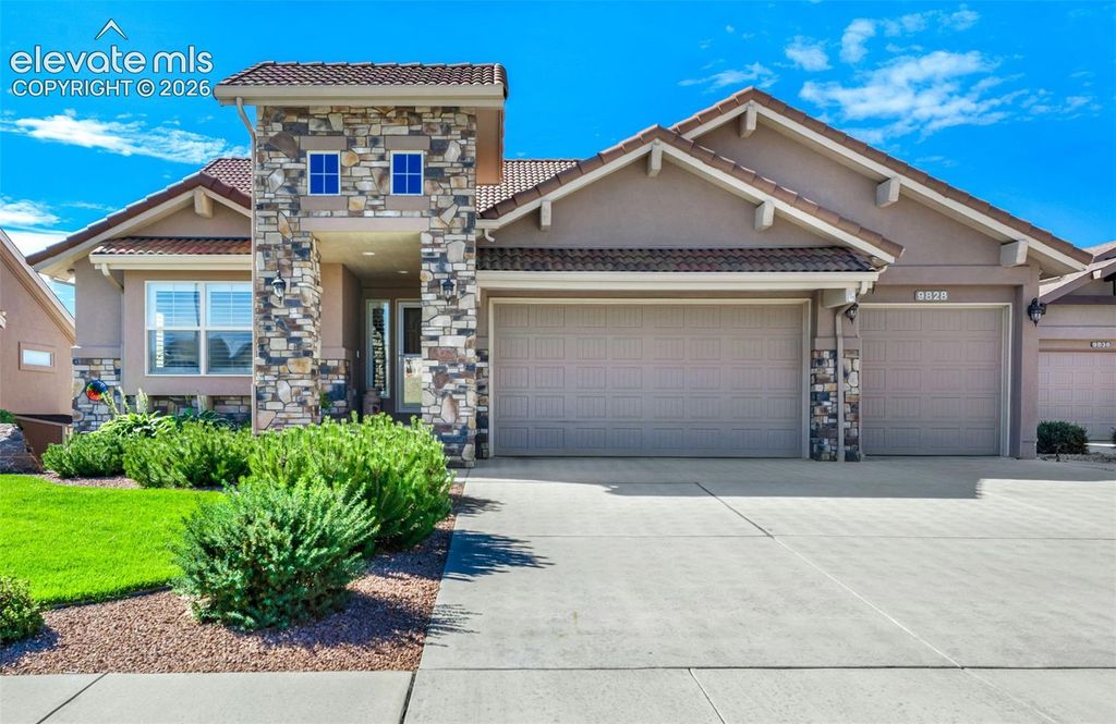 9828 Surrey Run Drive, Colorado Springs, CO 80924 — photo 2