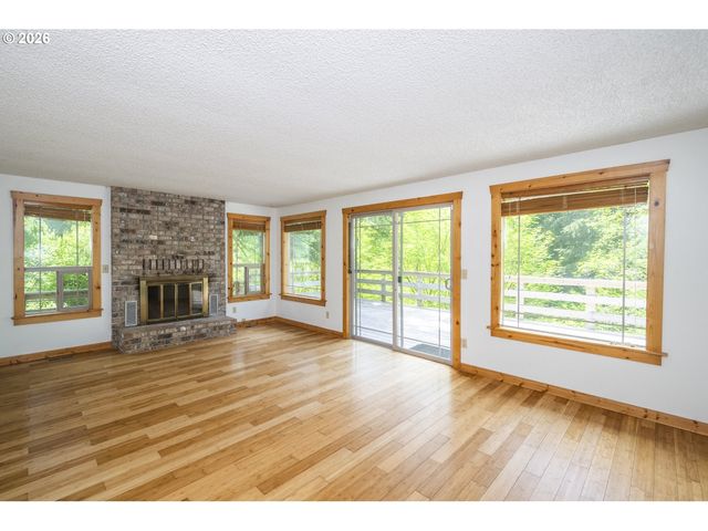45900 E HAINES Rd, Corbett, OR 97019
