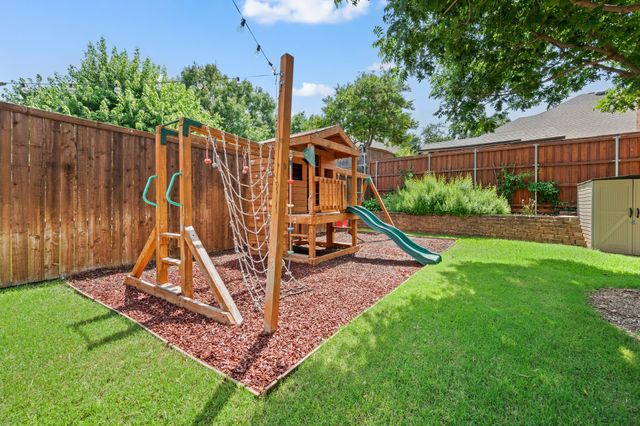 3502 Edgehill Street, Grapevine, TX 76051