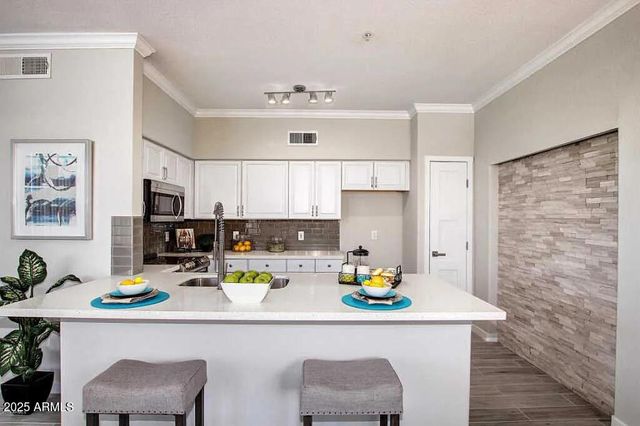 19777 N 76TH Street 2343, Scottsdale, AZ 85255