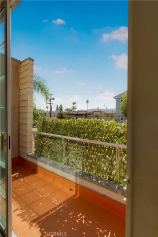 5620 Yolanda Avenue 214, Tarzana, CA 91356