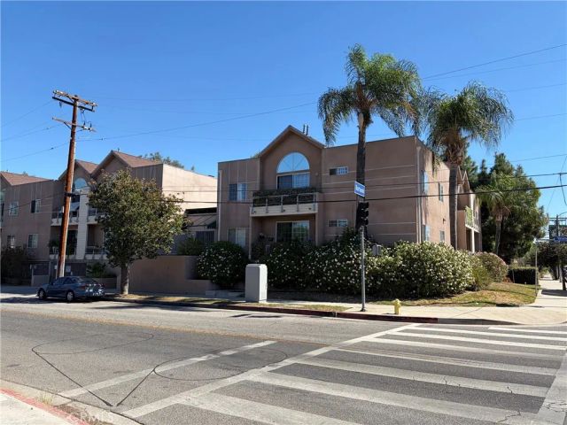 5620 Yolanda Avenue 214, Tarzana, CA 91356