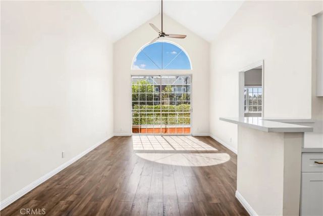 5620 Yolanda Avenue 214, Tarzana, CA 91356