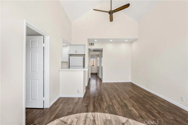 5620 Yolanda Avenue 214, Tarzana, CA 91356