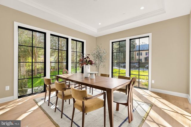 2733 CHESAPEAKE ST NW, Washington, DC 20008