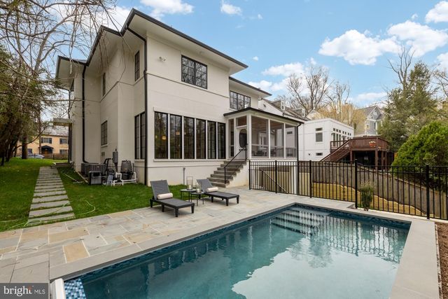 2733 CHESAPEAKE ST NW, Washington, DC 20008