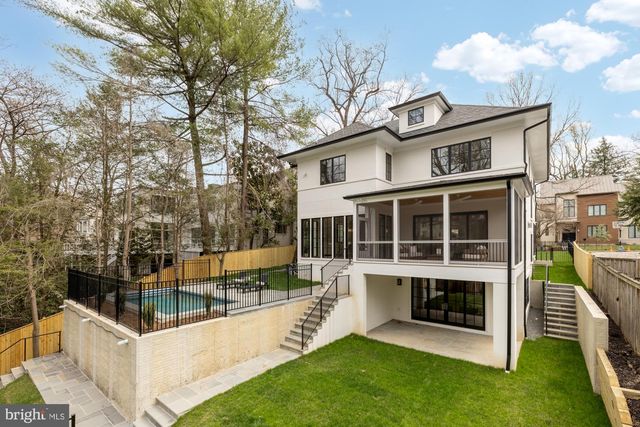 2733 CHESAPEAKE ST NW, Washington, DC 20008