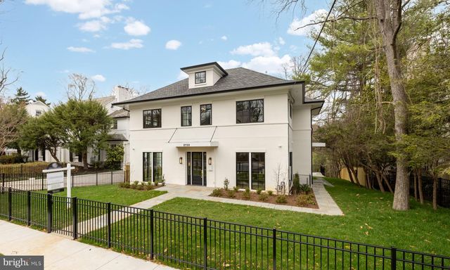 2733 CHESAPEAKE ST NW, Washington, DC 20008