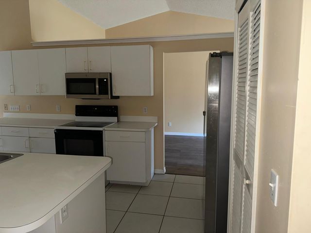2426 SE Addison Street, Port St. Lucie, Port St Lucie, FL 34984
