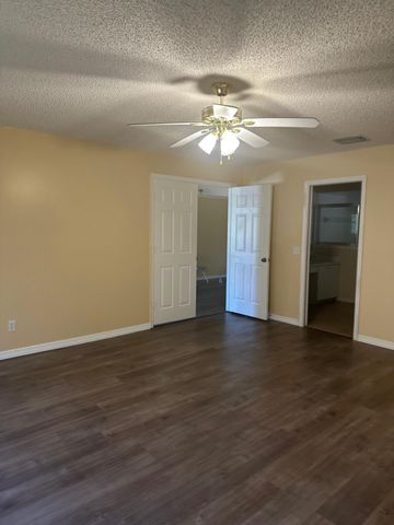 2426 SE Addison Street, Port St. Lucie, Port St Lucie, FL 34984