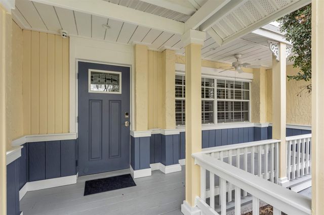 9860 NW 3rd Street, Pembroke Pines, FL 33024